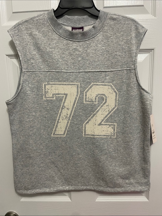 Weekend Academy Other - Fleece Muscle Shirt